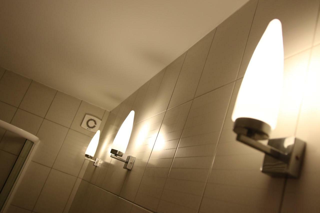 Centar Vodice Apartmani Oda fotoğraf